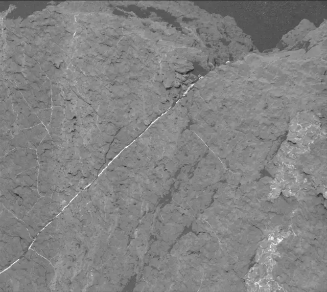 Sol 1634: Mast Camera (Mastcam)