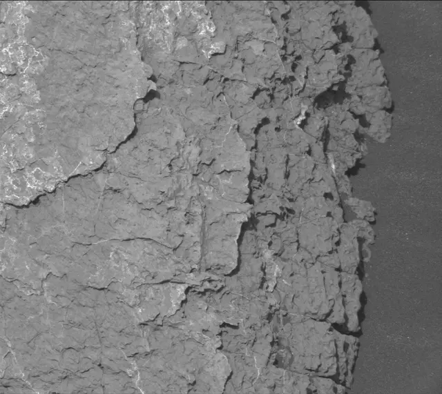 Sol 1634: Mast Camera (Mastcam)