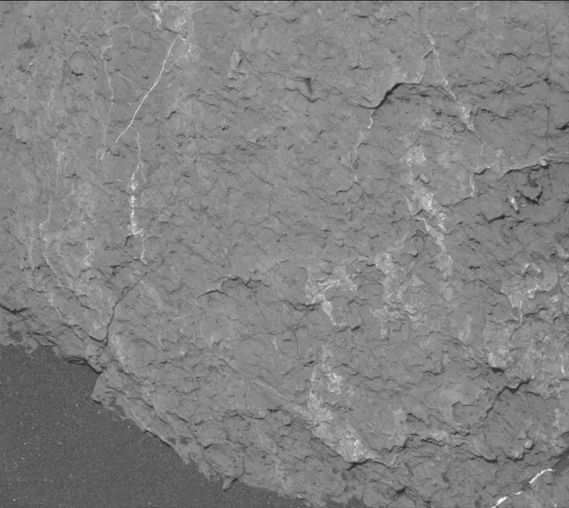 Sol 1634: Mast Camera (Mastcam)