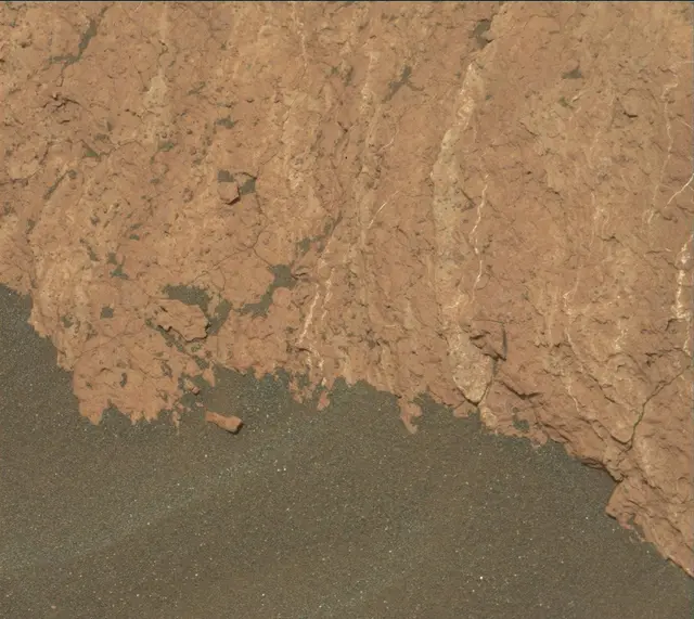 Sol 1634: Mast Camera (Mastcam)