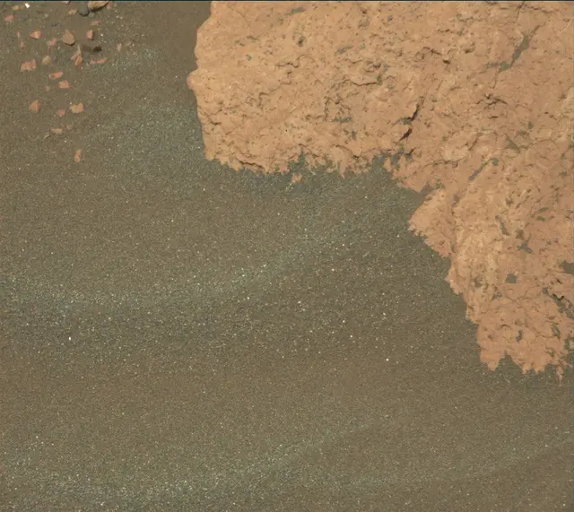 Sol 1634: Mast Camera (Mastcam)