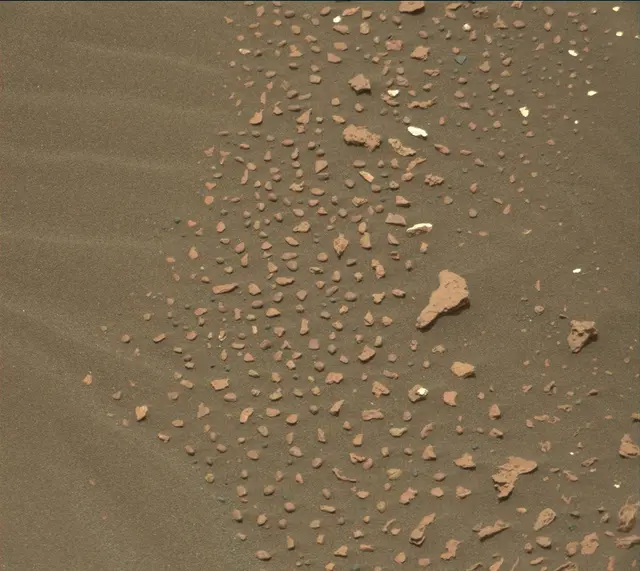 Sol 1634: Mast Camera (Mastcam)