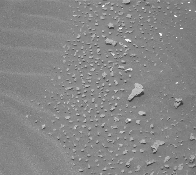 Sol 1634: Mast Camera (Mastcam)