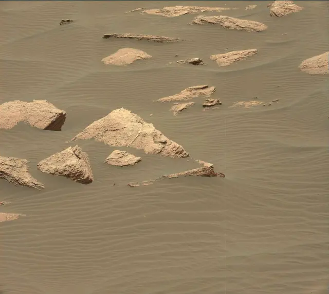 Sol 1635: Mast Camera (Mastcam)
