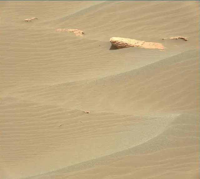 Sol 1637: Mast Camera (Mastcam)