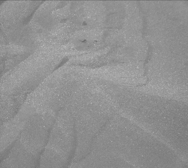 Sol 1637: Mast Camera (Mastcam)