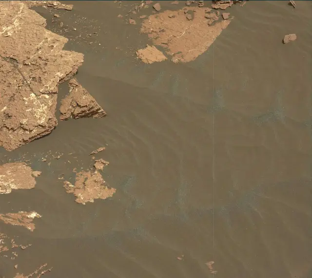 Sol 1639: Mast Camera (Mastcam)