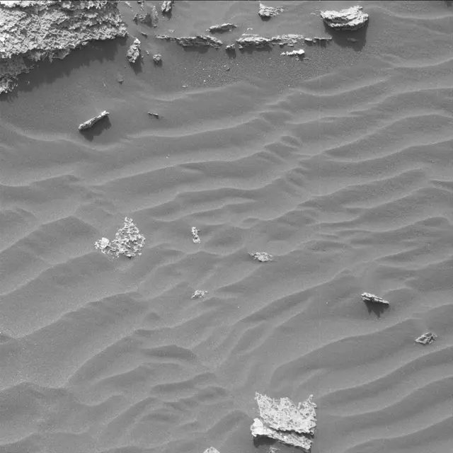 Sol 1639: Mast Camera (Mastcam)