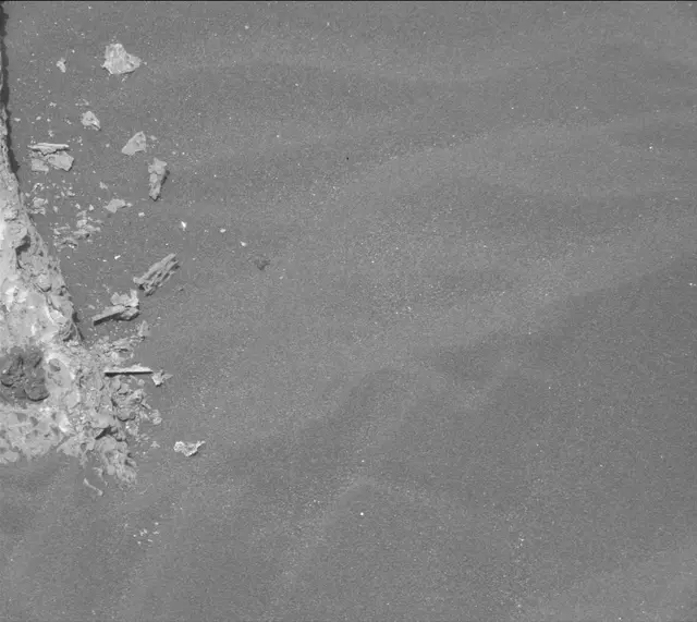 Sol 1639: Mast Camera (Mastcam)