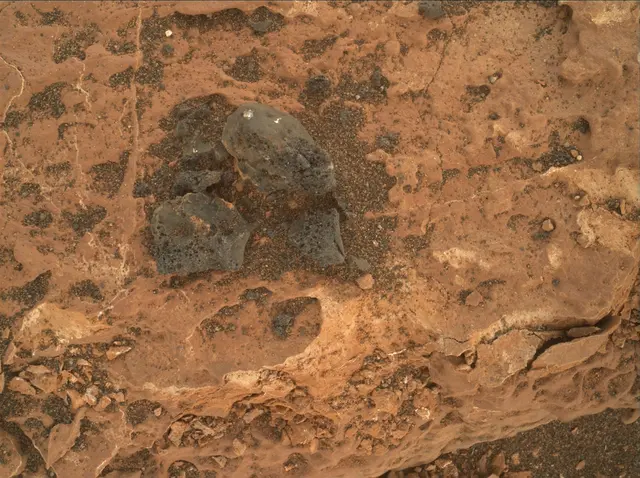 Sol 1639: Mars Hand Lens Imager (MAHLI)