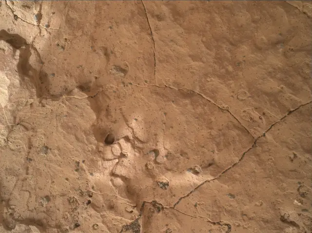 Sol 1640: Mars Hand Lens Imager (MAHLI)