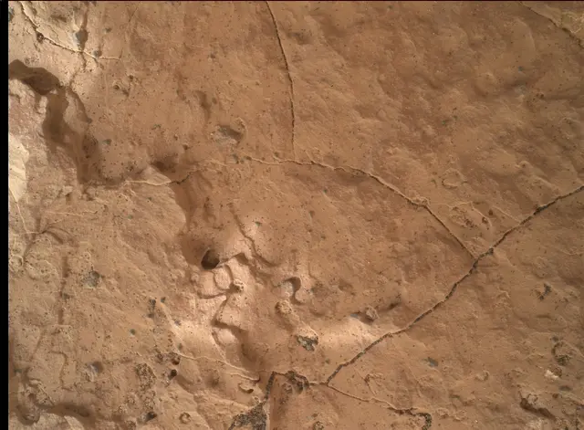 Sol 1640: Mars Hand Lens Imager (MAHLI)