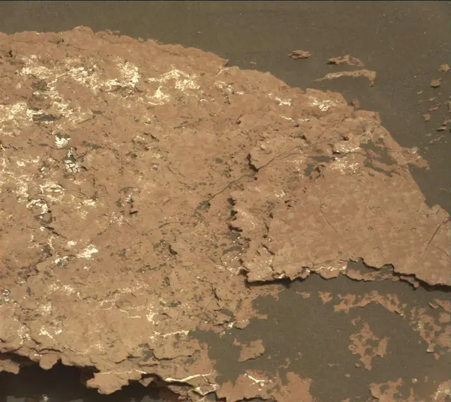 Sol 1641: Mast Camera (Mastcam)