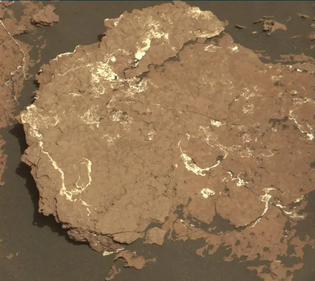 Sol 1641: Mast Camera (Mastcam)