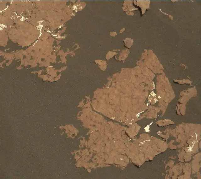 Sol 1641: Mast Camera (Mastcam)