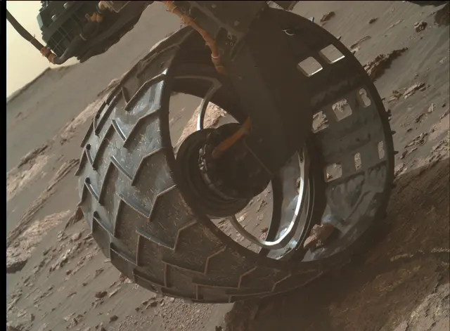 Sol 1641: Mars Hand Lens Imager (MAHLI)