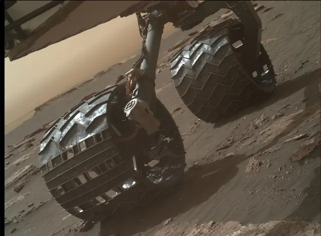 Sol 1641: Mars Hand Lens Imager (MAHLI)