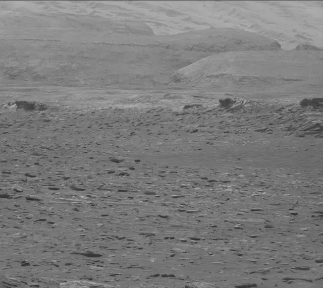 Sol 1643: Mast Camera (Mastcam)