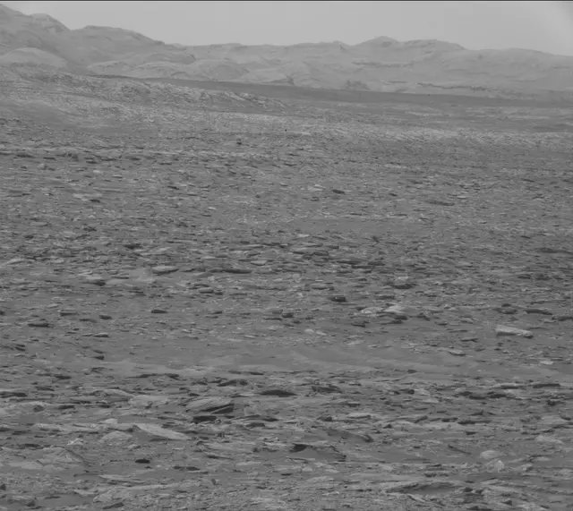 Sol 1643: Mast Camera (Mastcam)
