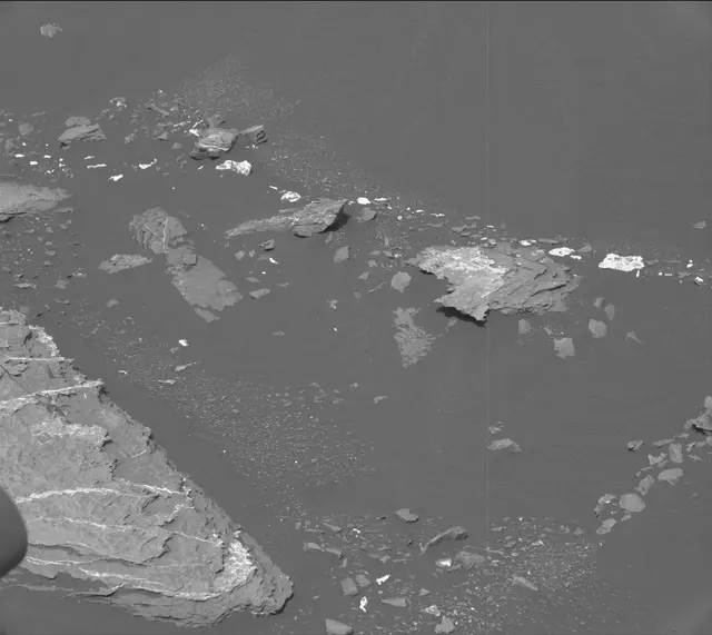 Sol 1646: Mast Camera (Mastcam)