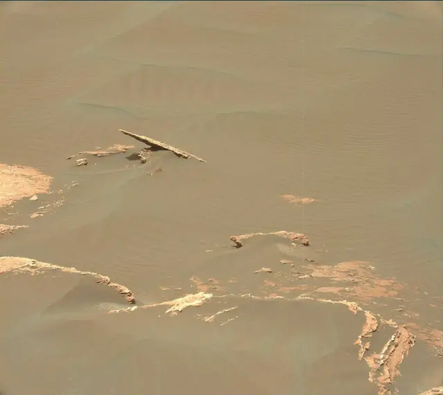 Sol 1646: Mast Camera (Mastcam)