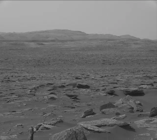 Sol 1647: Mast Camera (Mastcam)