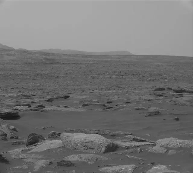 Sol 1647: Mast Camera (Mastcam)