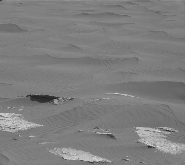 Sol 1647: Mast Camera (Mastcam)