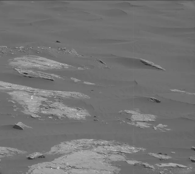 Sol 1647: Mast Camera (Mastcam)