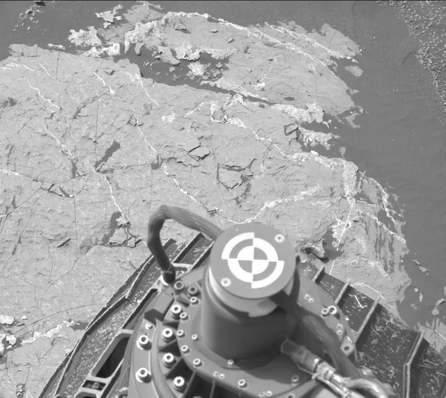 Sol 1647: Mast Camera (Mastcam)