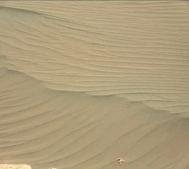 Sol 1647: Mast Camera (Mastcam)