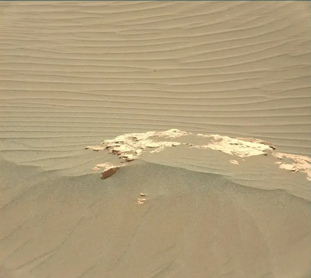 Sol 1647: Mast Camera (Mastcam)