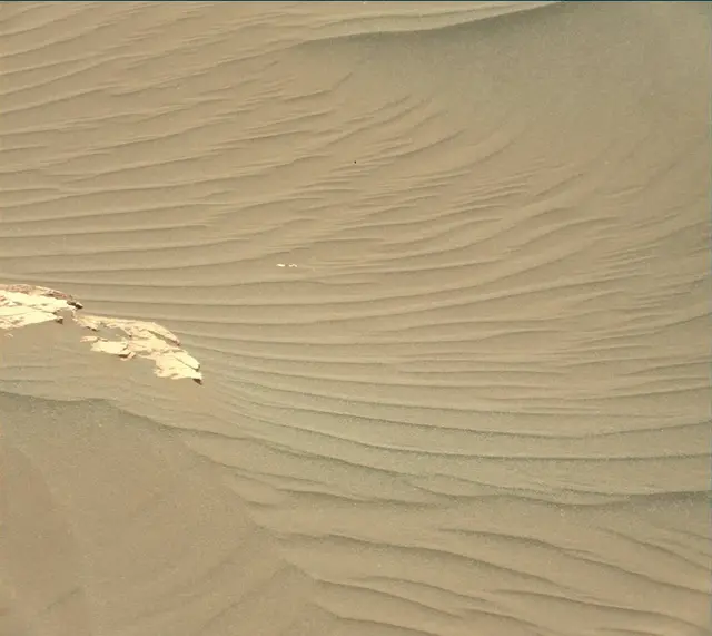 Sol 1647: Mast Camera (Mastcam)