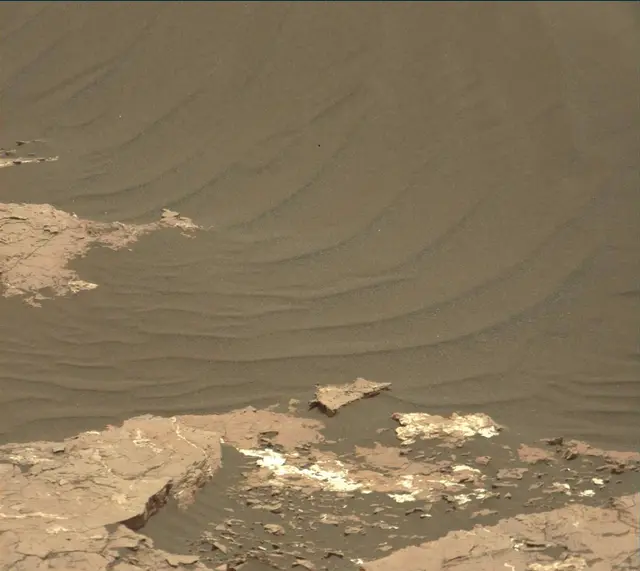 Sol 1647: Mast Camera (Mastcam)