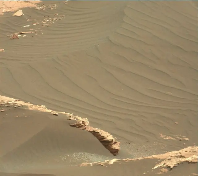Sol 1647: Mast Camera (Mastcam)