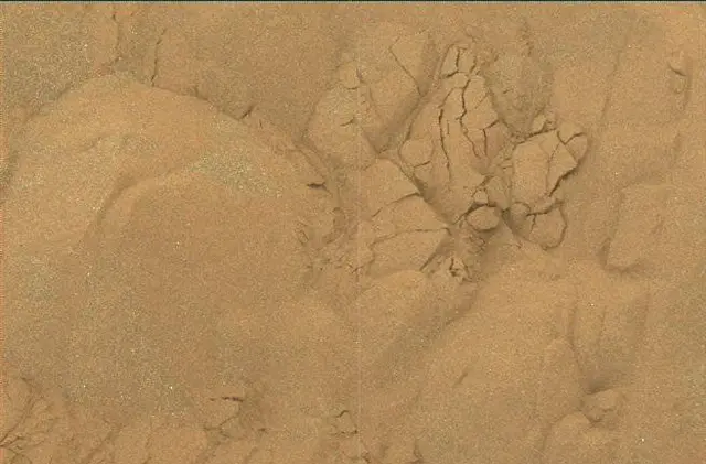 Sol 1648: Mast Camera (Mastcam)