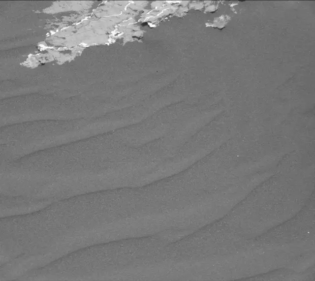 Sol 1652: Mast Camera (Mastcam)