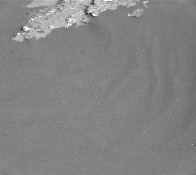 Sol 1652: Mast Camera (Mastcam)