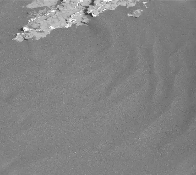 Sol 1653: Mast Camera (Mastcam)