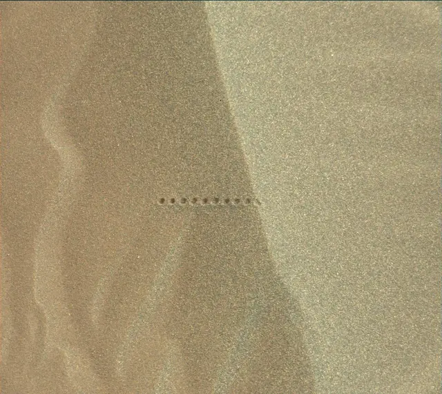Sol 1653: Mast Camera (Mastcam)