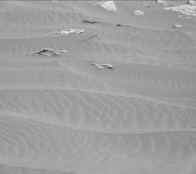 Sol 1653: Mast Camera (Mastcam)
