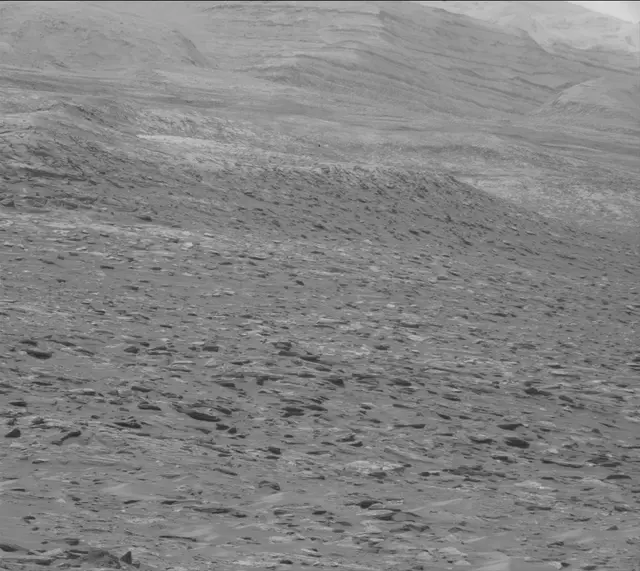Sol 1657: Mast Camera (Mastcam)
