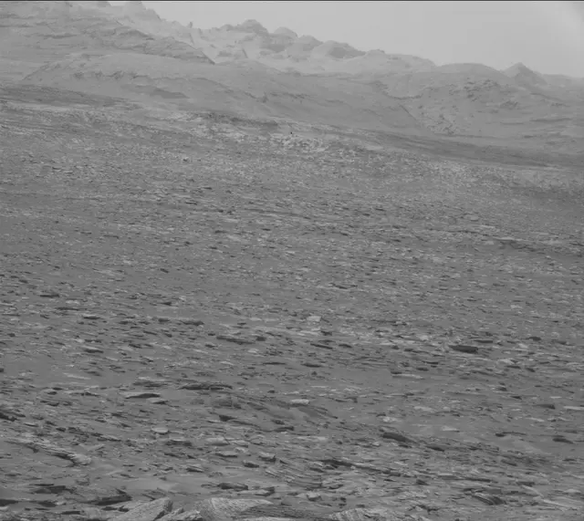 Sol 1657: Mast Camera (Mastcam)