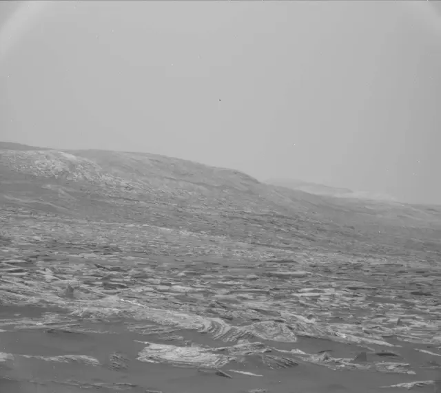 Sol 1657: Mast Camera (Mastcam)