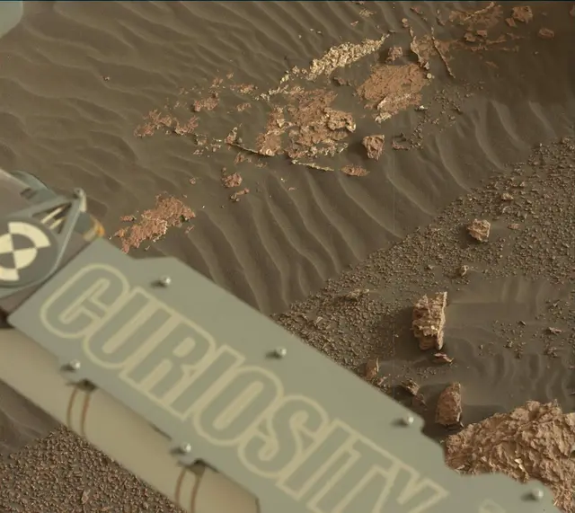 Sol 1659: Mast Camera (Mastcam)