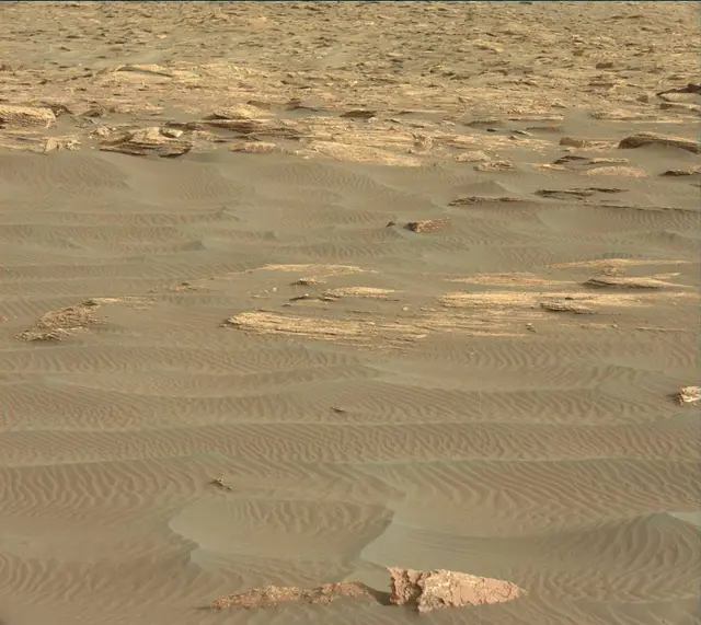 Sol 1659: Mast Camera (Mastcam)