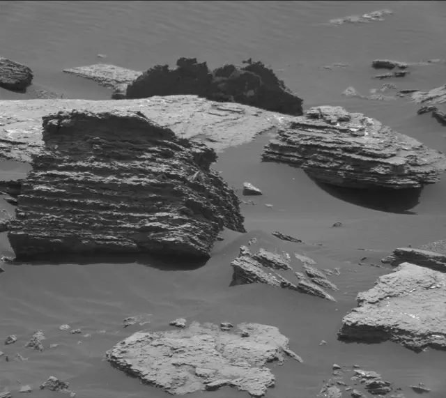 Sol 1661: Mast Camera (Mastcam)