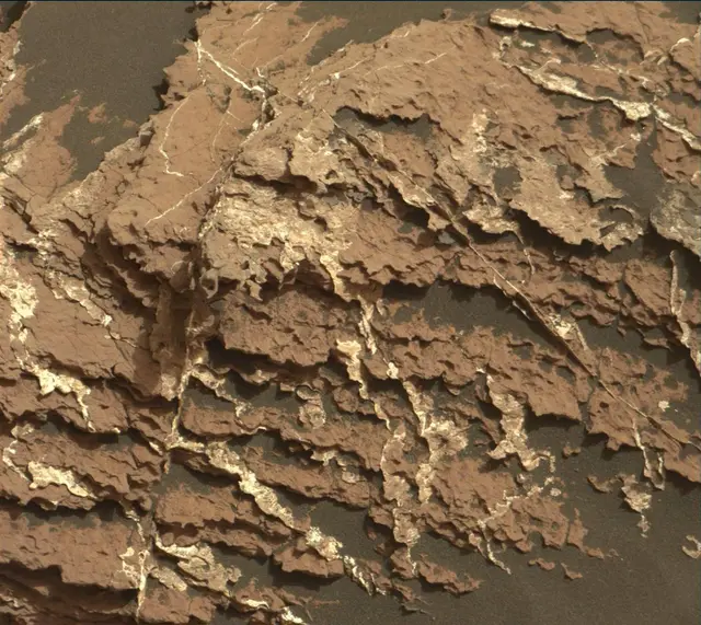 Sol 1661: Mast Camera (Mastcam)