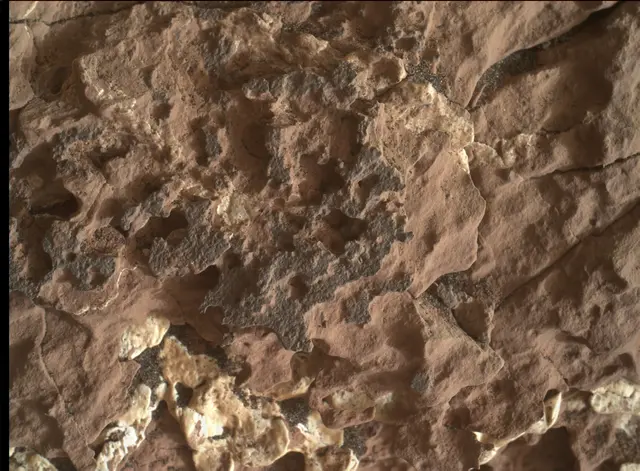 Sol 1661: Mars Hand Lens Imager (MAHLI)