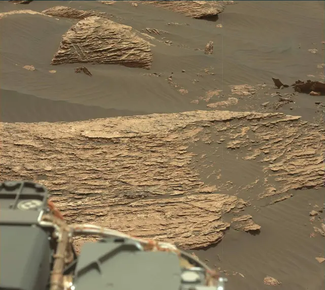 Sol 1664: Mast Camera (Mastcam)
